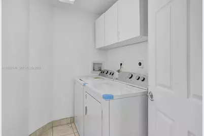 3370 Hidden Bay Dr #1208, Aventura, FL 33180 - Photo 32