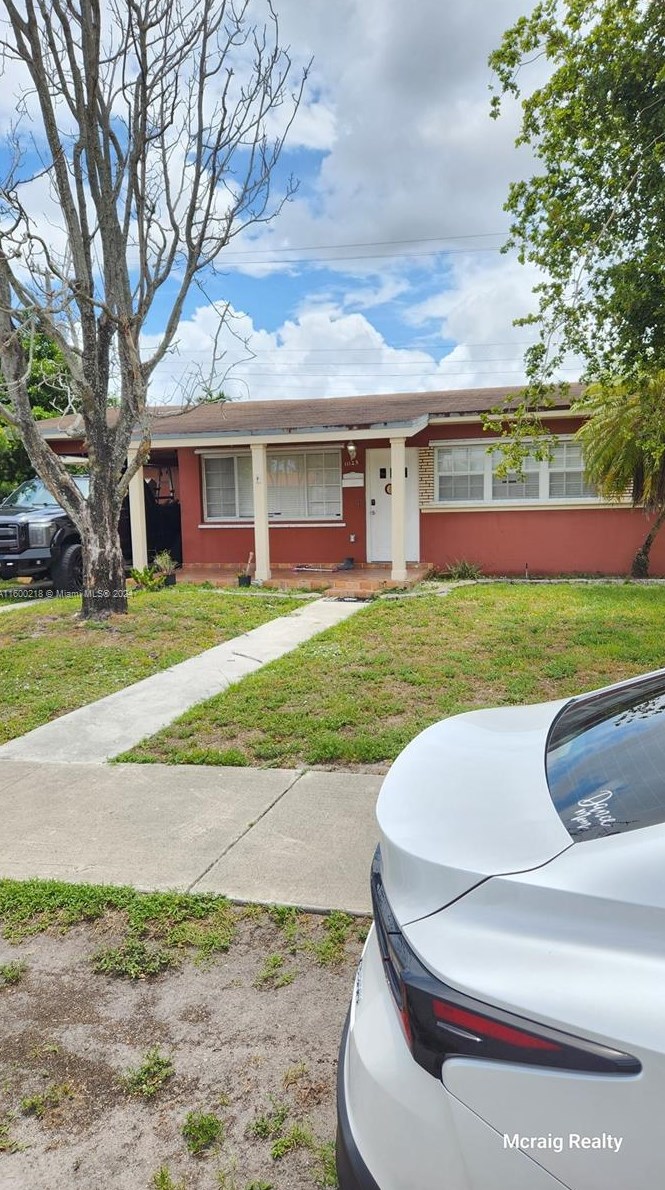 11125 Nw 58th Pl, Hialeah, FL 33012