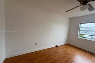 400 Kings Point Dr, Sunny Isles Beach, FL 33160 - Photo 8