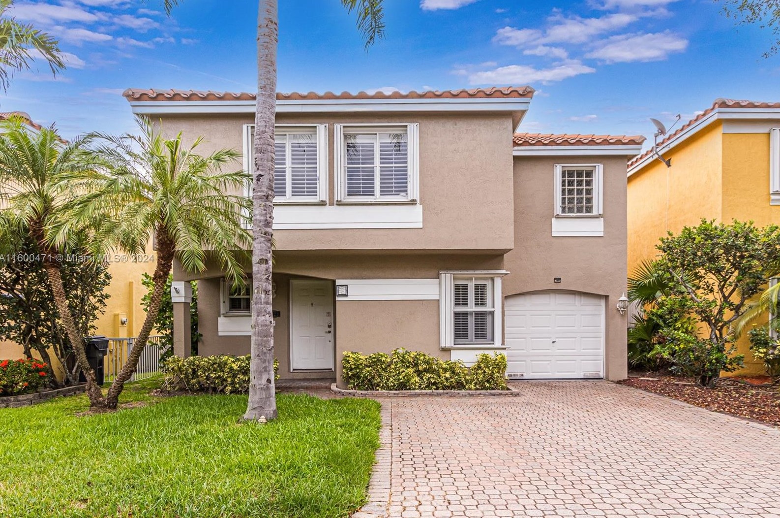 1729 Trafalgar Cir, Hollywood, FL 33020-2558