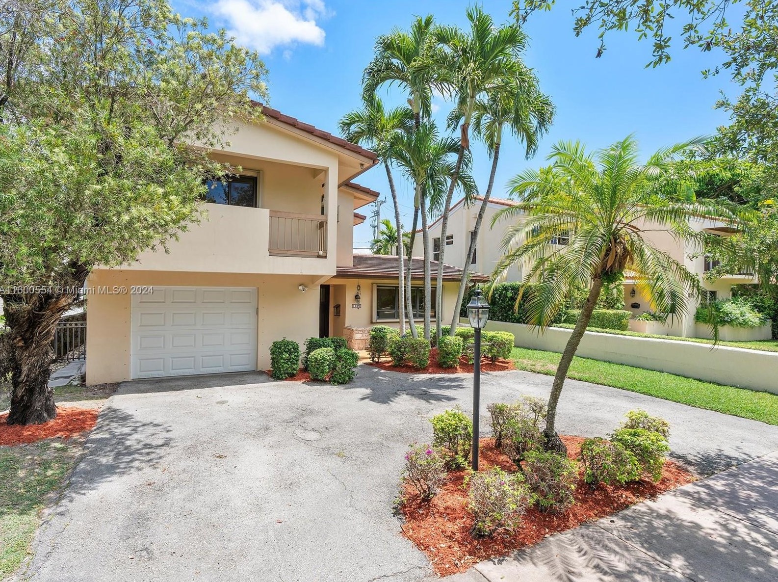 1019 Venetia Ave, Miami, FL 33134-2462
