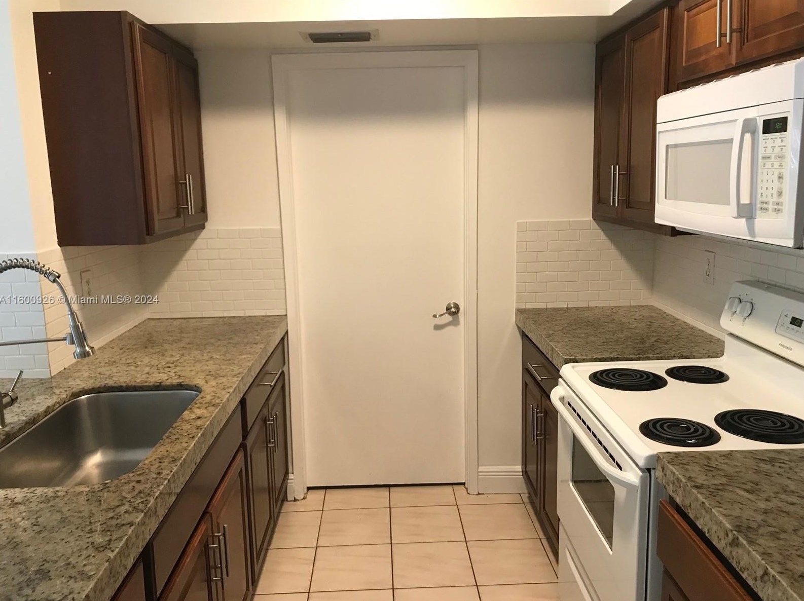 280 W Park Dr #105-6, Miami, FL