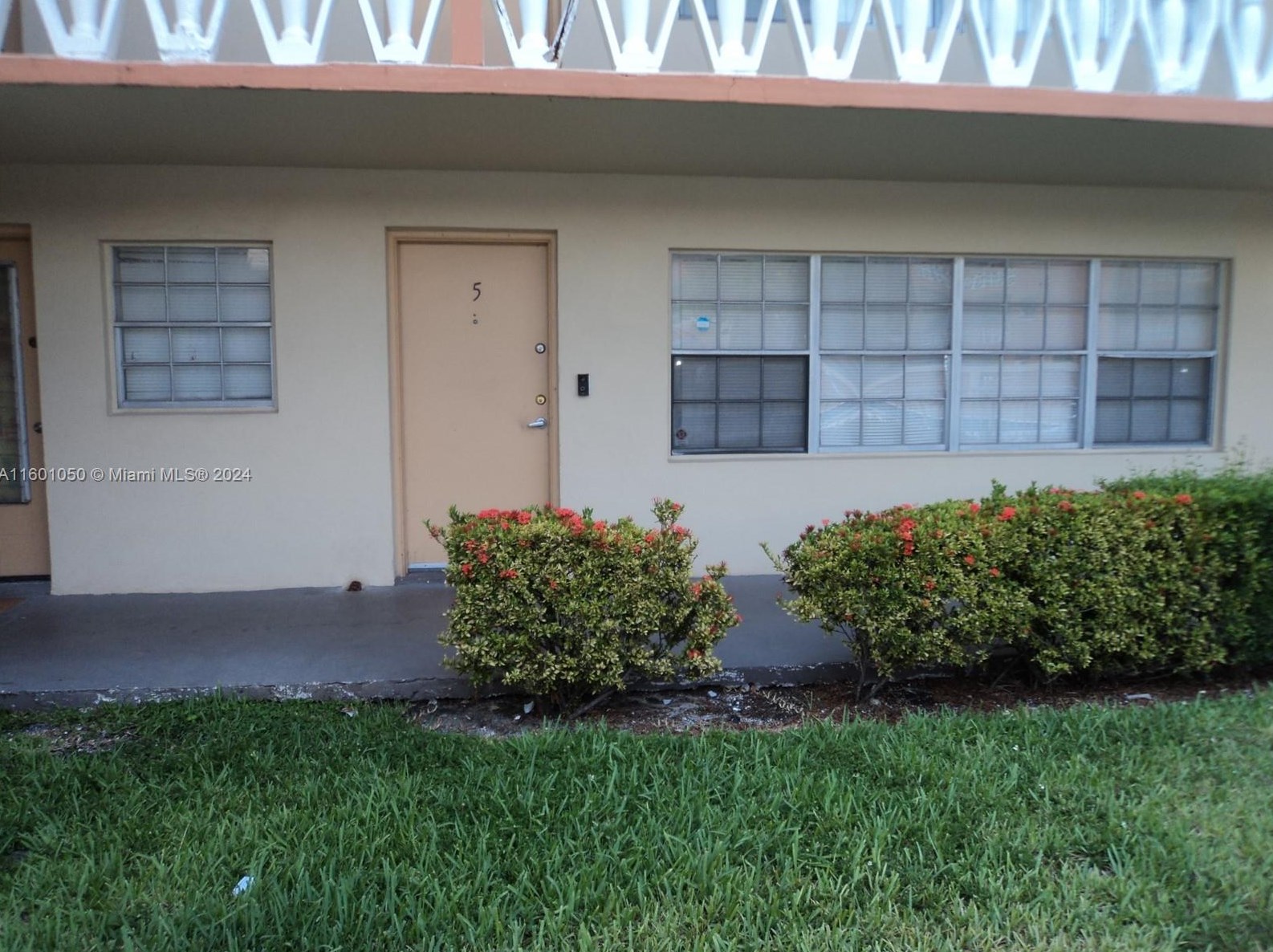 11855 Ne 19th Dr #5, Miami, FL 33181
