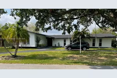 8230 SW 86th Ter, Miami, FL 33143 - Photo 1