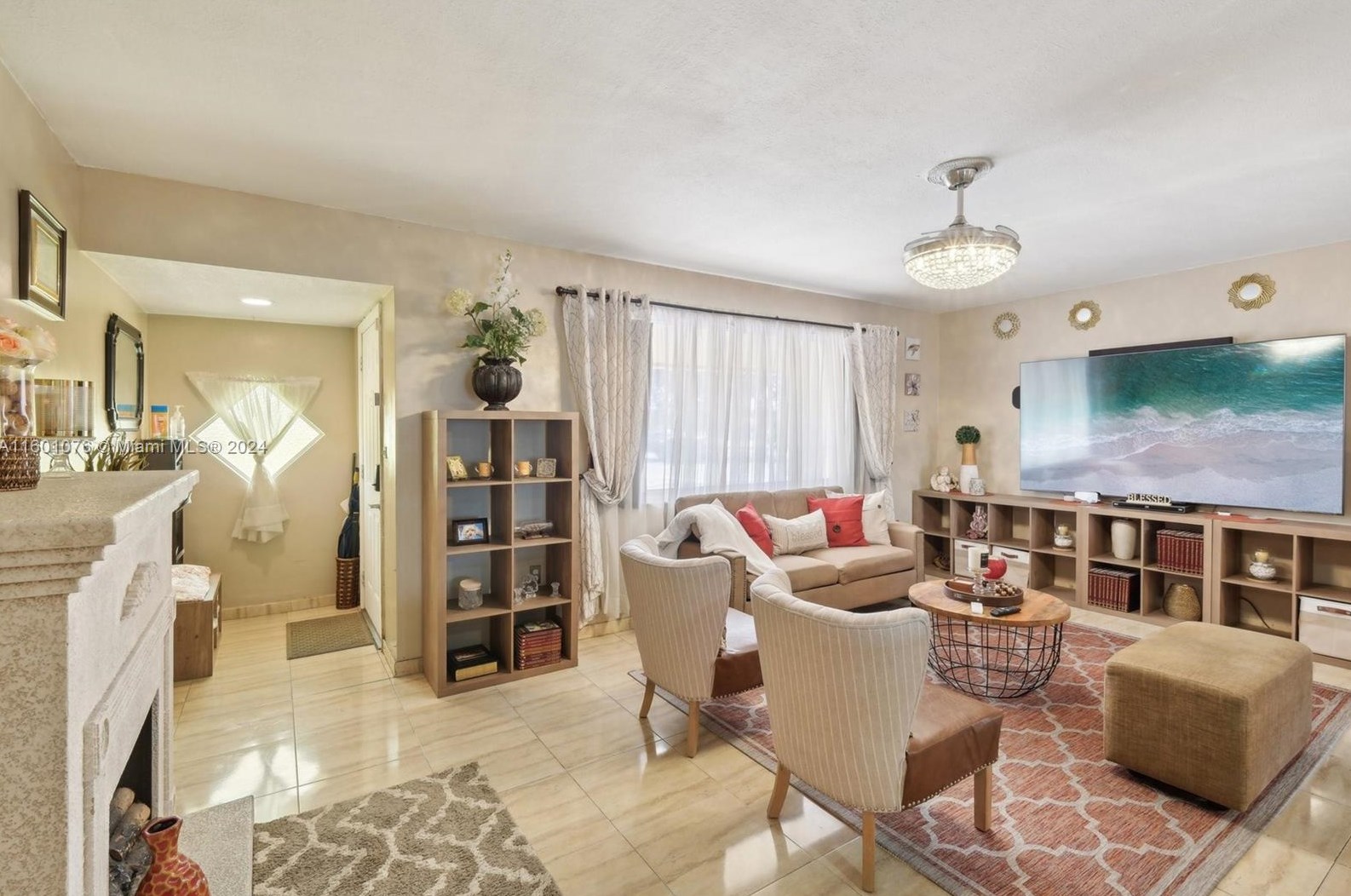 7949 Fairway Blvd, Hollywood, FL 33023-6417