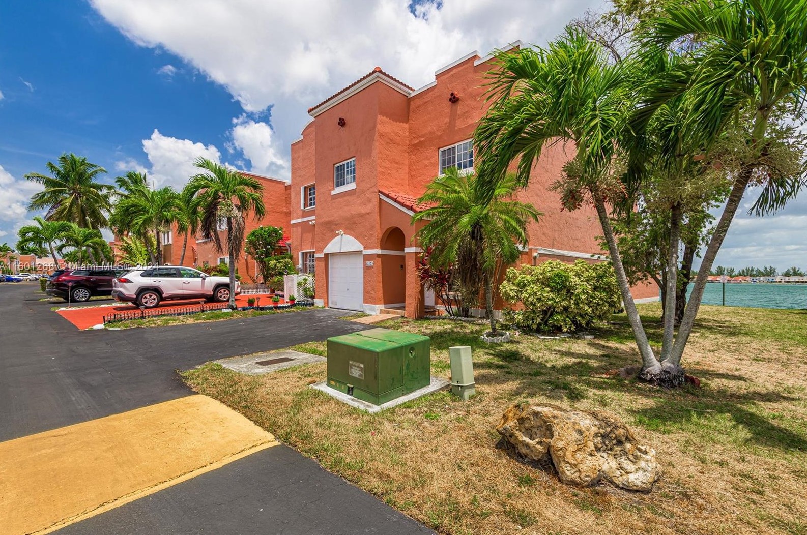12373 7th Ln, Miami, FL 33182-2067