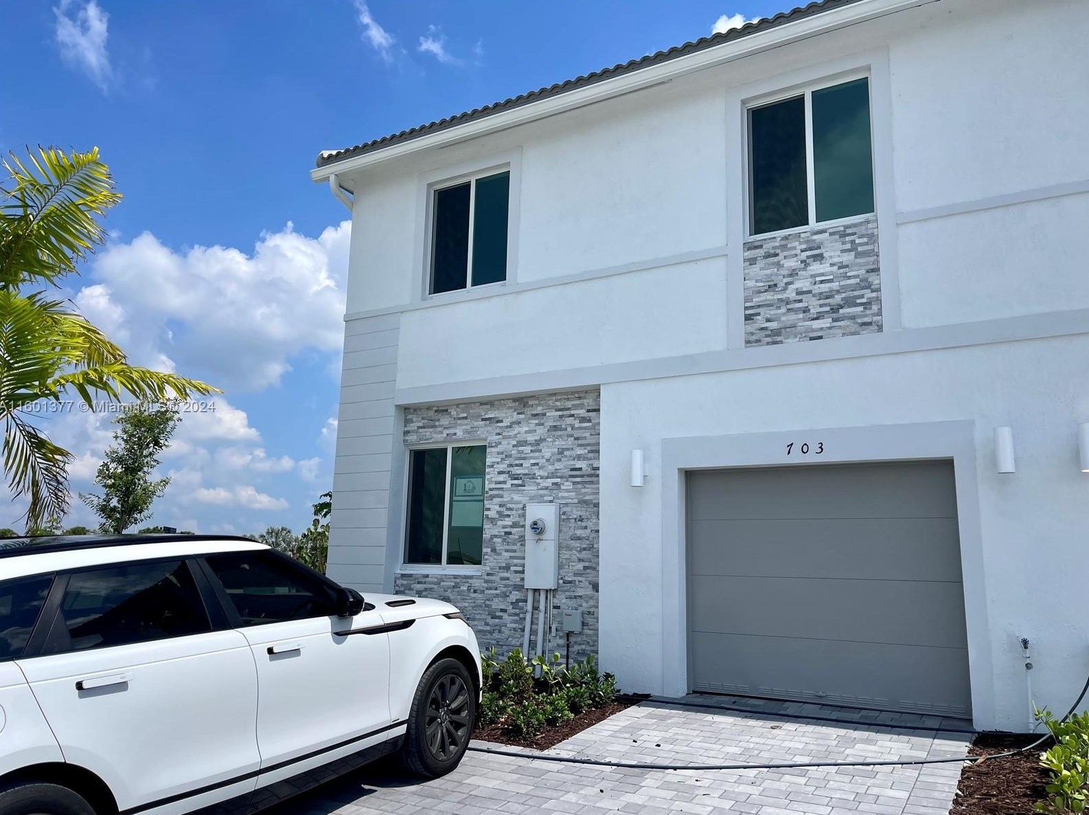 703 Se 14th St, Homestead, FL 33034