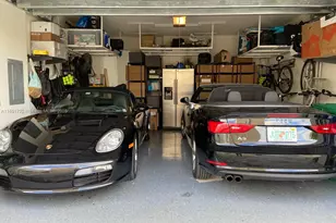 6683 NW 103rd Pkwy, Doral, FL 33178 - Photo 38