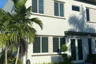 6683 NW 103rd Pkwy, Doral, FL 33178 - Photo 2