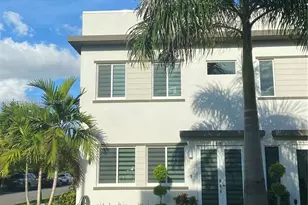 6683 NW 103rd Pkwy, Doral, FL 33178 - Photo 1