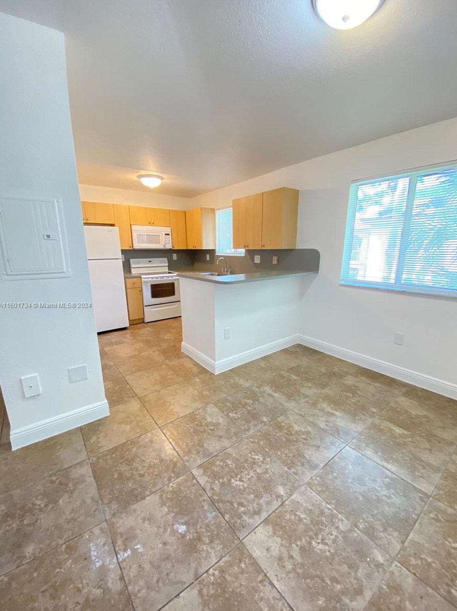 2910 Se 13th Rd #201-44, Homestead, FL 33035