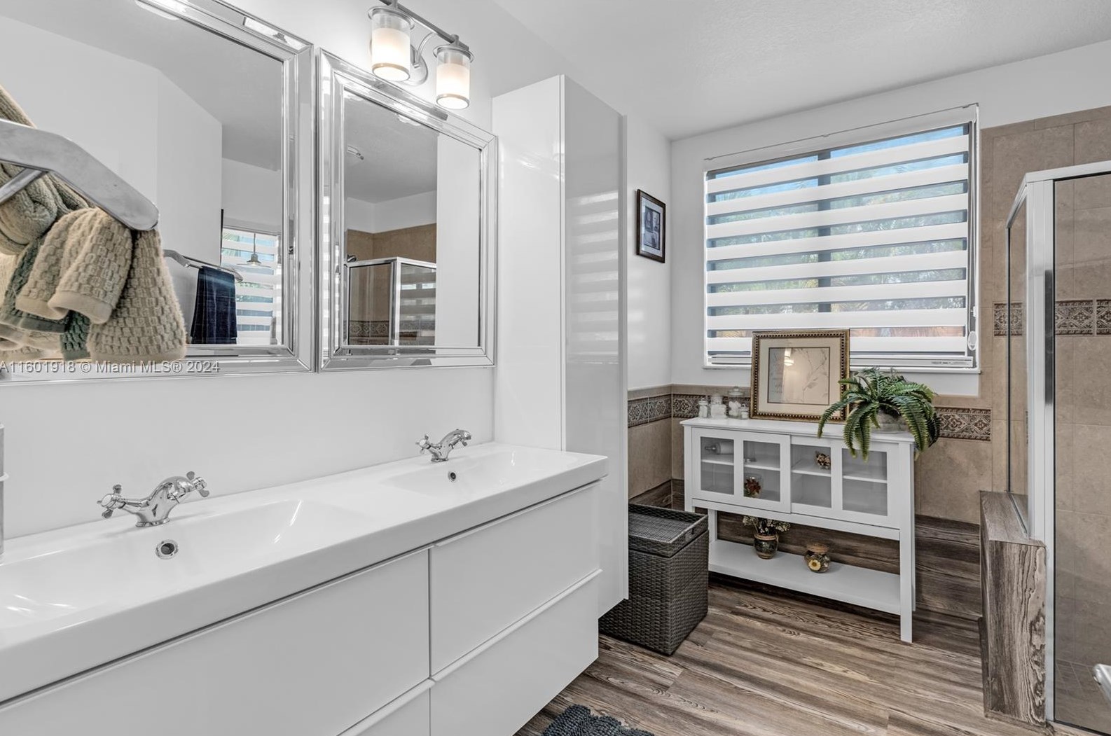 6441 163 Ct, Miami FL 33193-5644 exterior