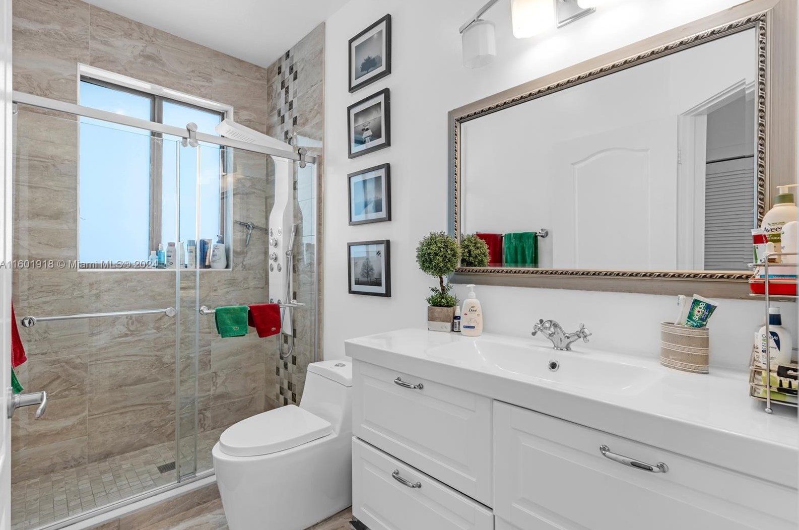 6441 163 Ct, Miami FL 33193-5644 exterior