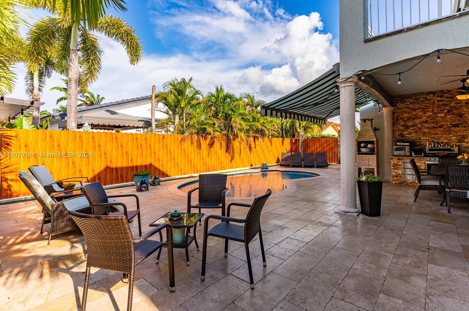 6441 163 Ct, Miami FL 33193-5644 exterior