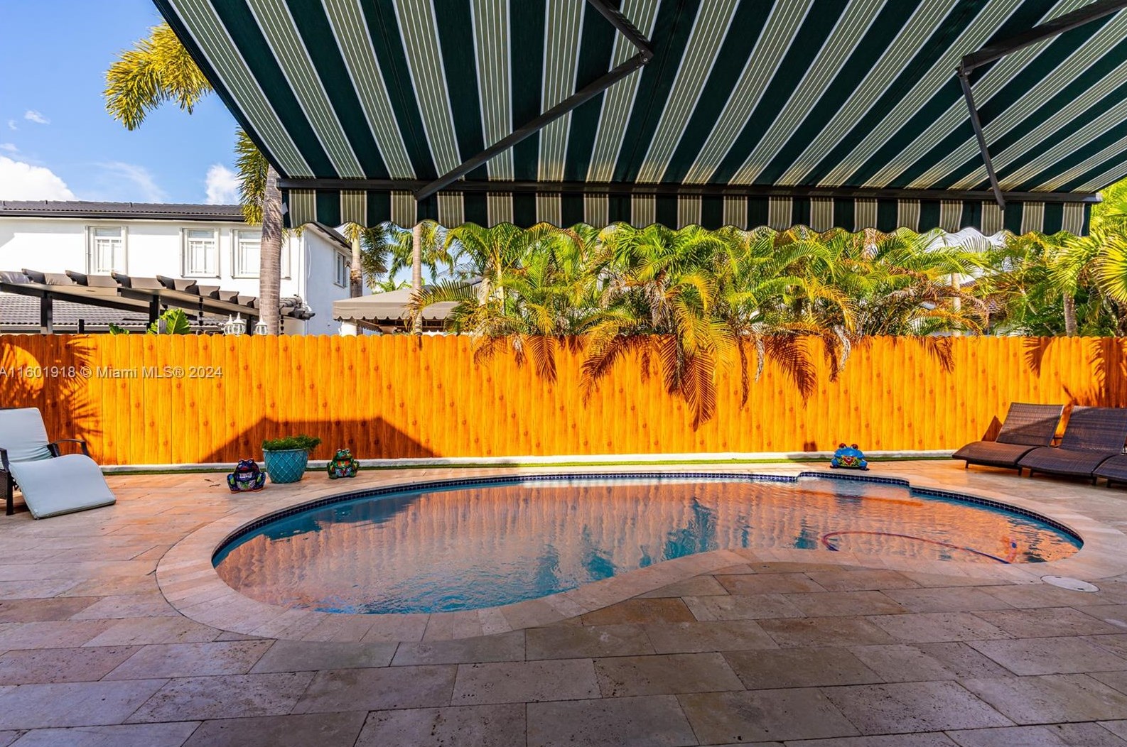 6441 163 Ct, Miami FL 33193-5644 exterior