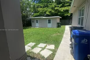 1739 SW 28th Terrace, Fort Lauderdale, FL 33312 - Photo 16