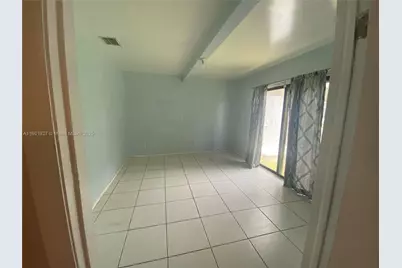 1739 SW 28th Ter, Fort Lauderdale, FL 33312 - Photo 18