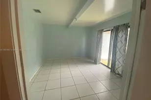 1739 SW 28th Terrace, Fort Lauderdale, FL 33312 - Photo 18