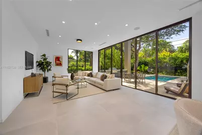 4090 Hardie Ave, Miami, FL 33133 - Photo 16