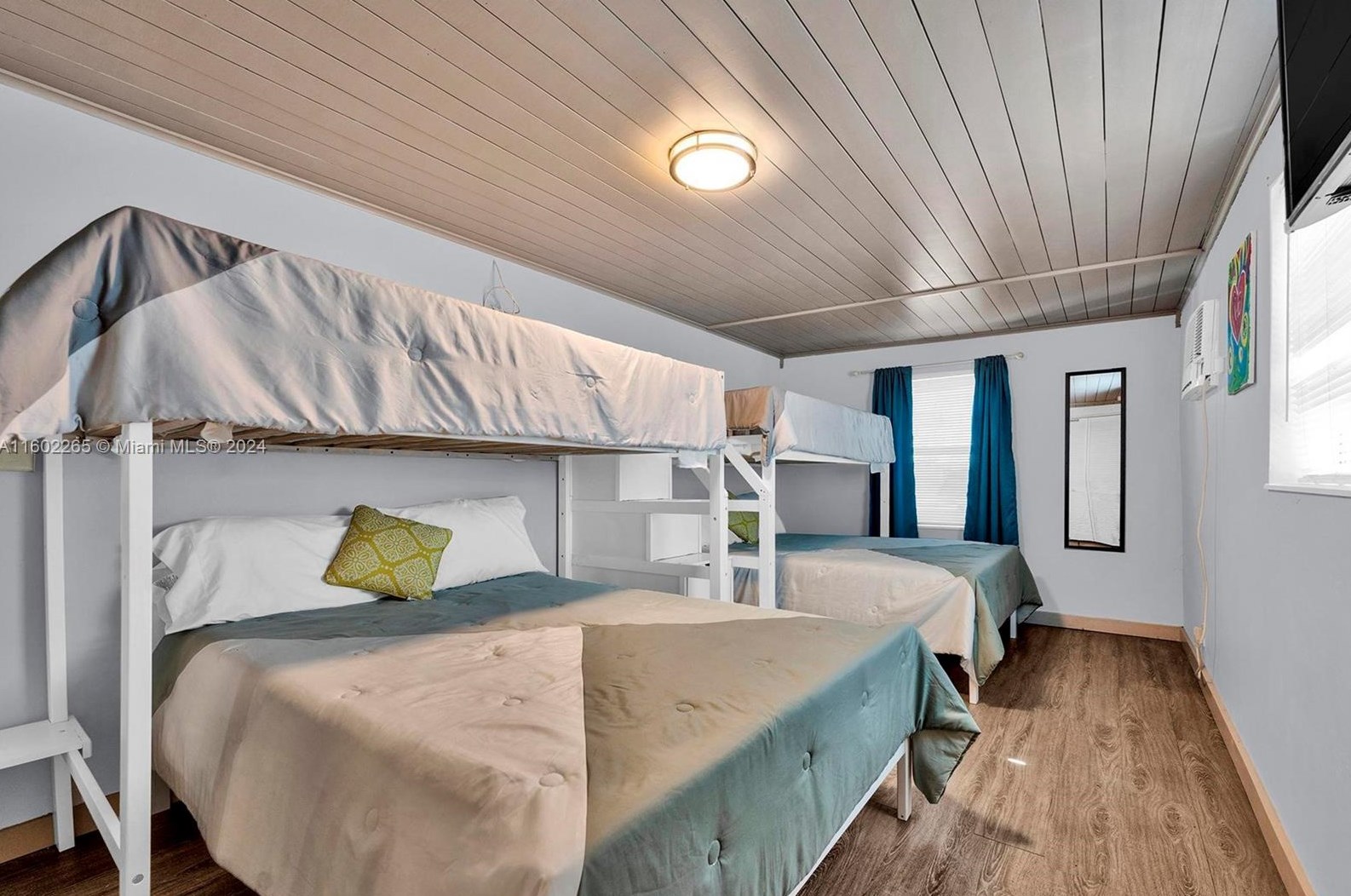 3039 Grant St, Hollywood FL 33024-5839 exterior