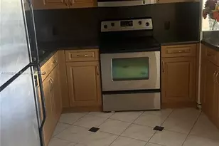 20281 E Country Club Dr, Aventura, FL 33180 - Photo 32