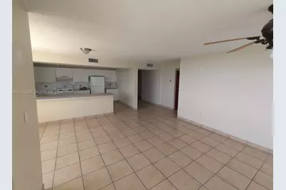 2780 NE 183rd St #1402, Aventura, FL 33160 - Photo 24