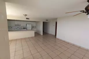 2780 NE 183rd St, Aventura, FL 33160 - Photo 24