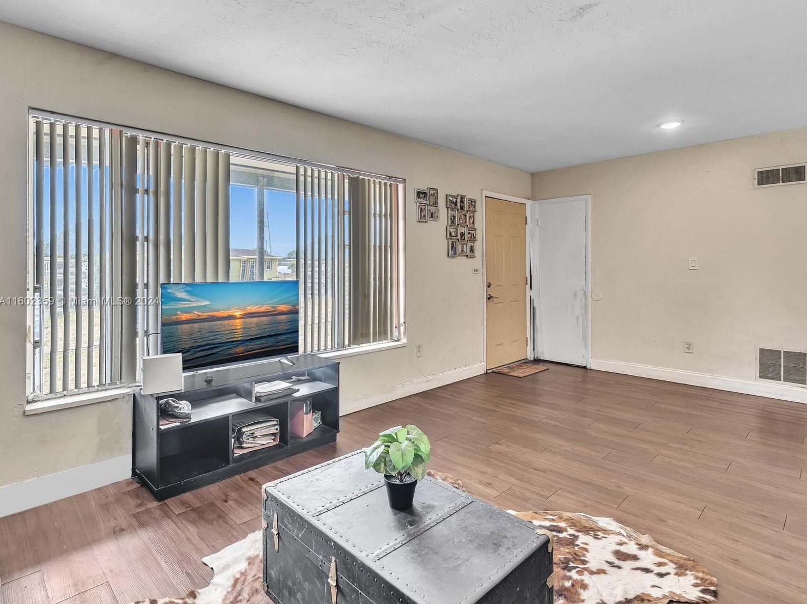 17110 46th Ave, Miami, FL 33055-4307