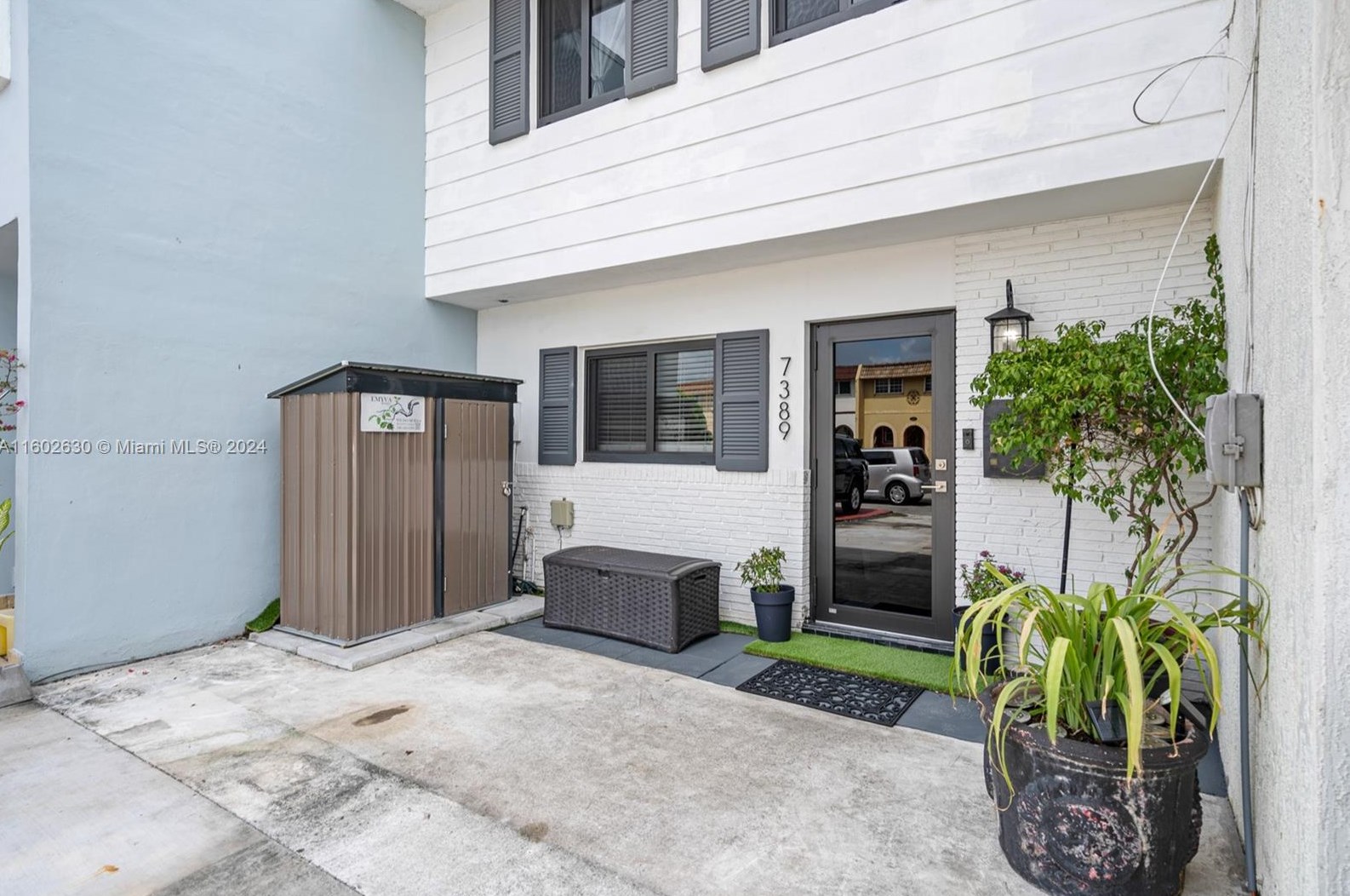 7389 W 18th Ave, Hialeah, FL 33014