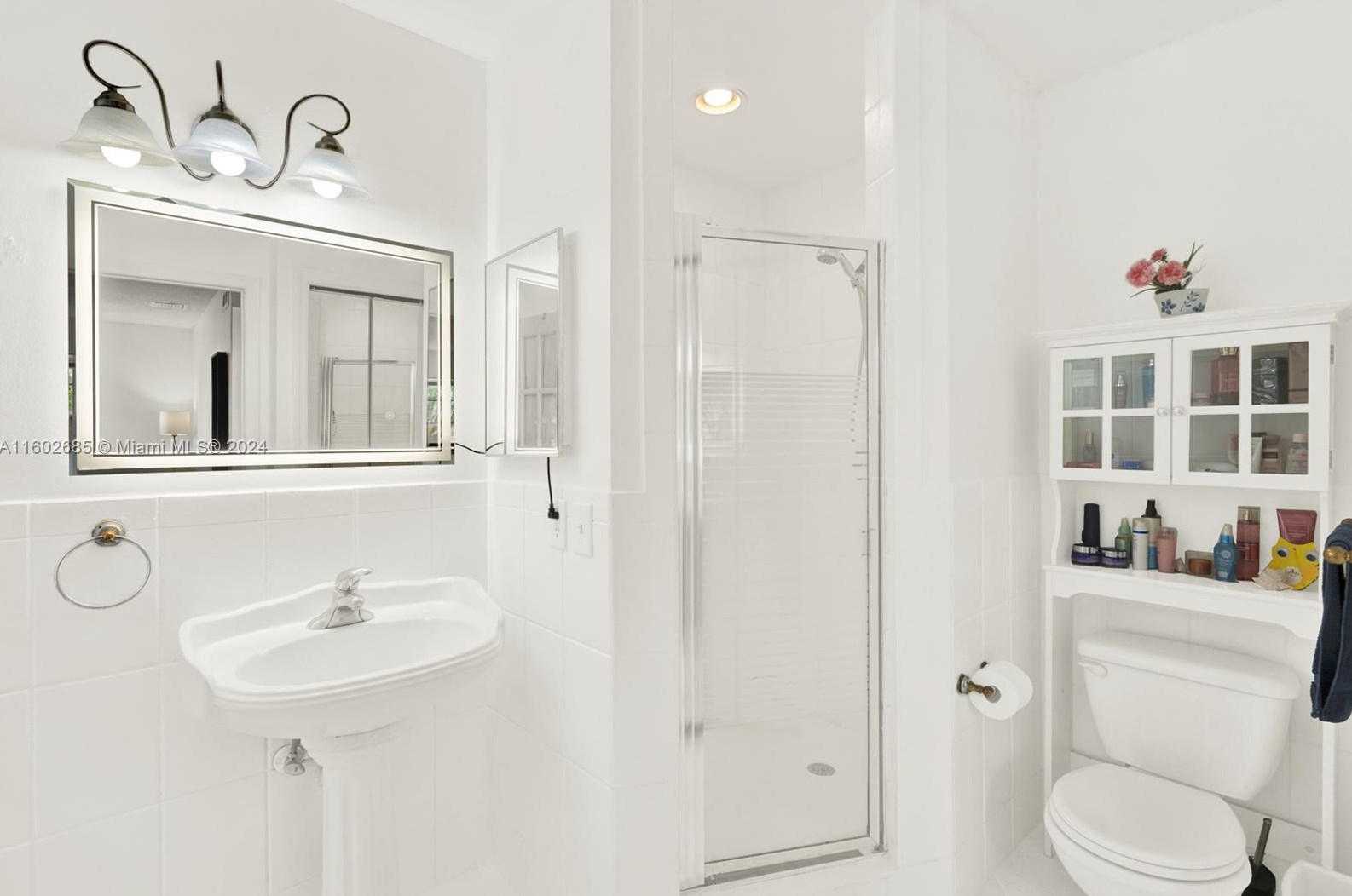 10000 51 Ln, Miami FL  33178-1943 exterior