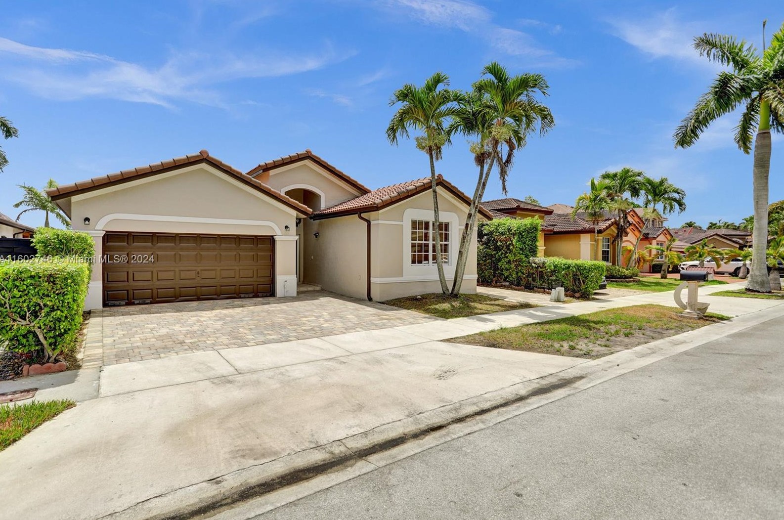 3809 154th Ct, Miami, FL 33185-4785