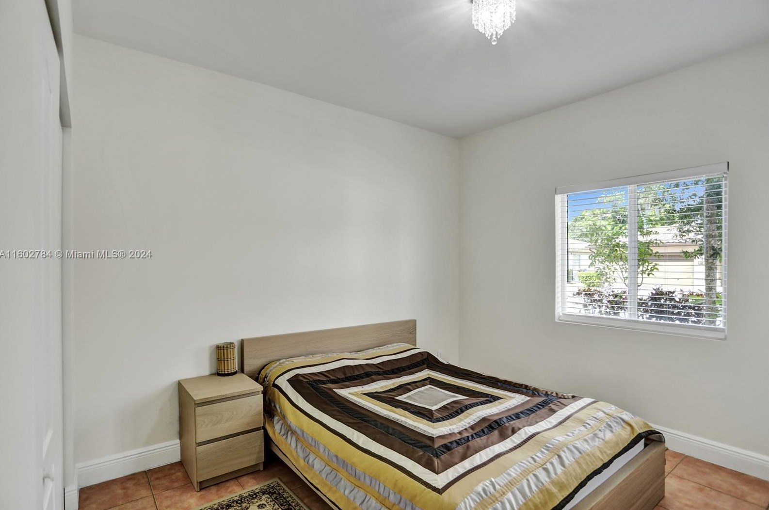 1305 30 Ct, Hollywood FL 33021-5000 exterior