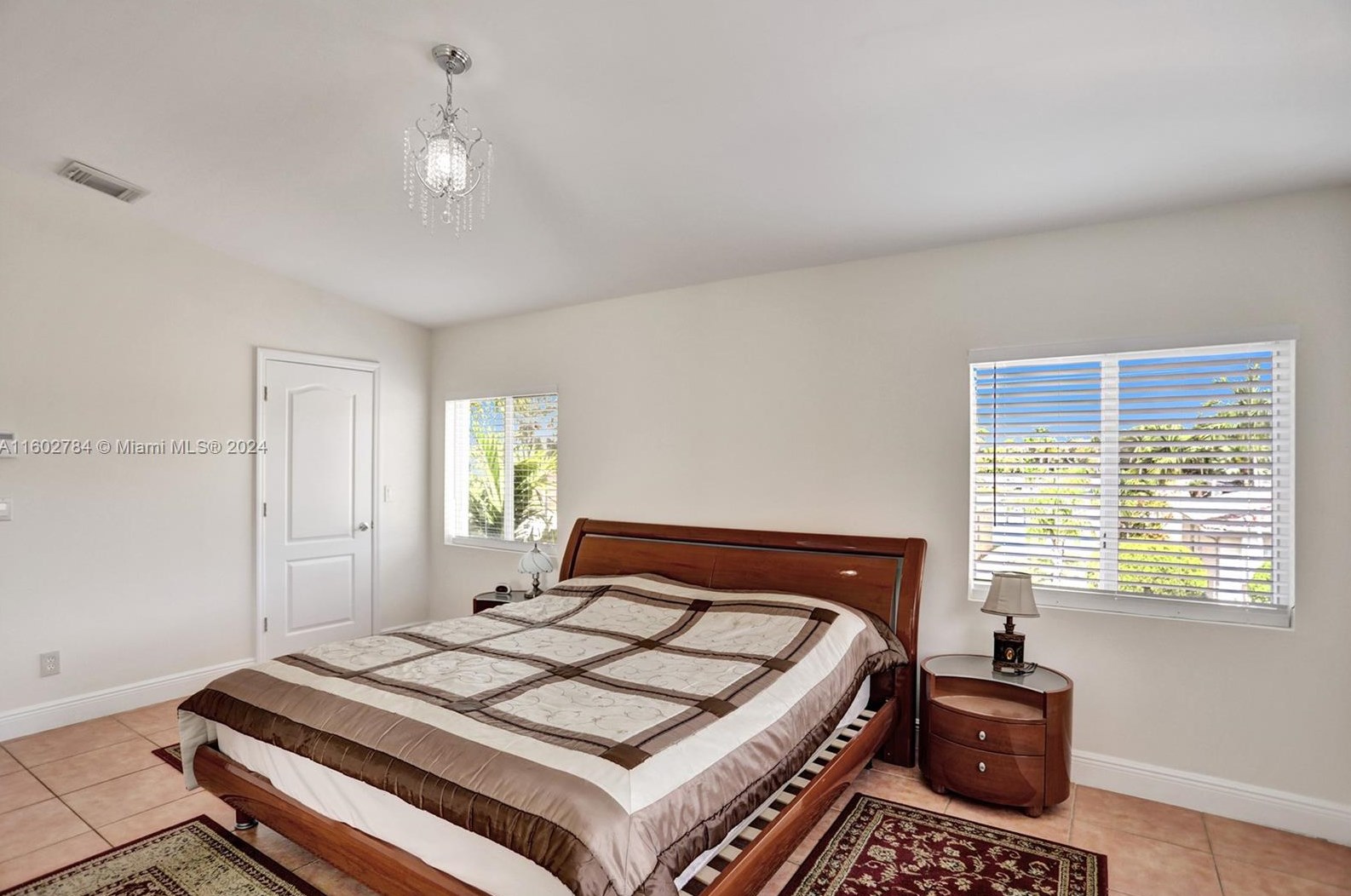 1305 30 Ct, Hollywood FL 33021-5000 exterior