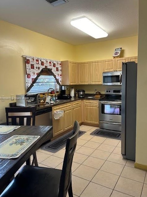 11360 20 St, Hollywood FL 33029-5237 exterior