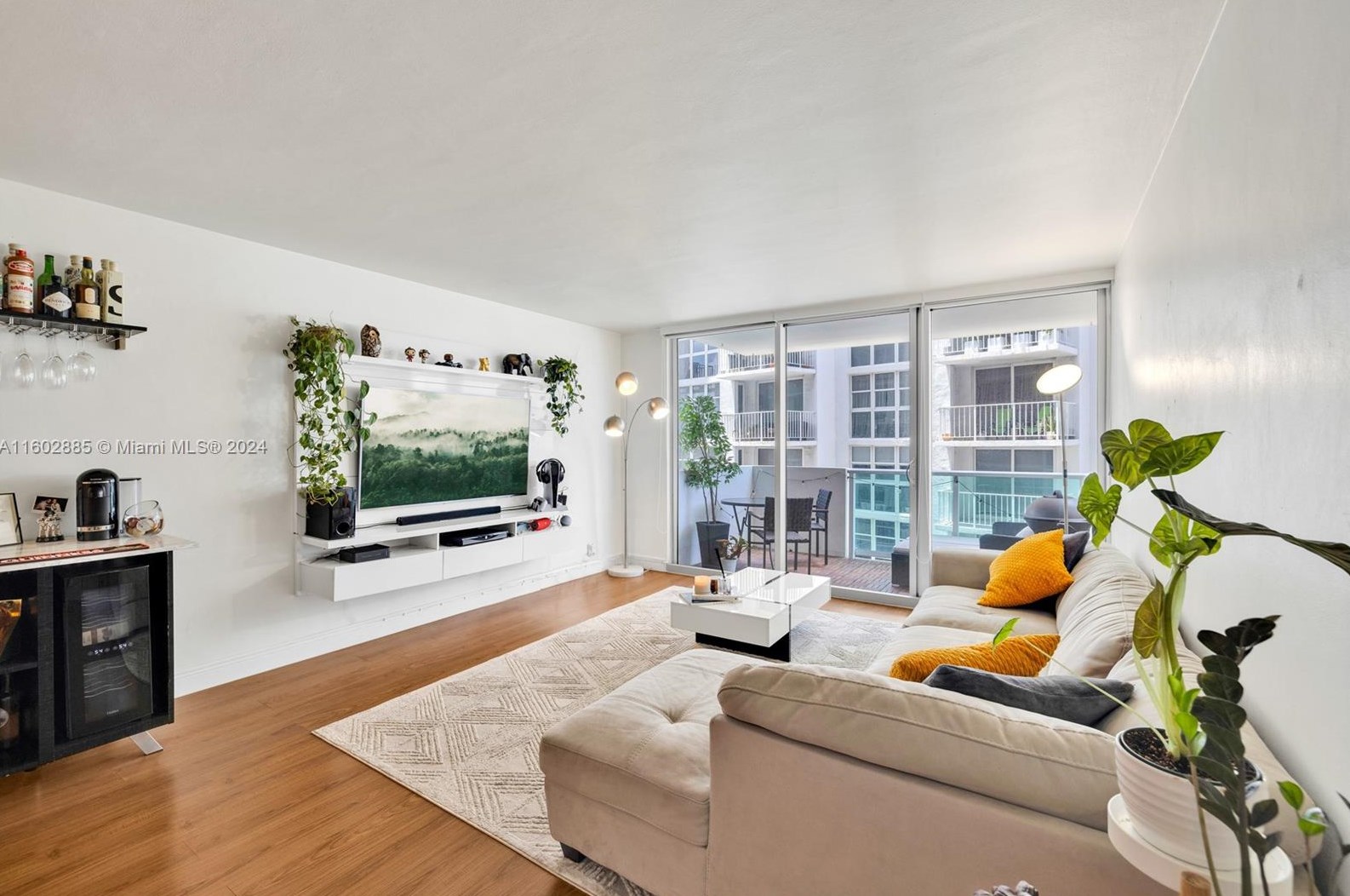 1200 West Ave #921, Miami, FL 33139