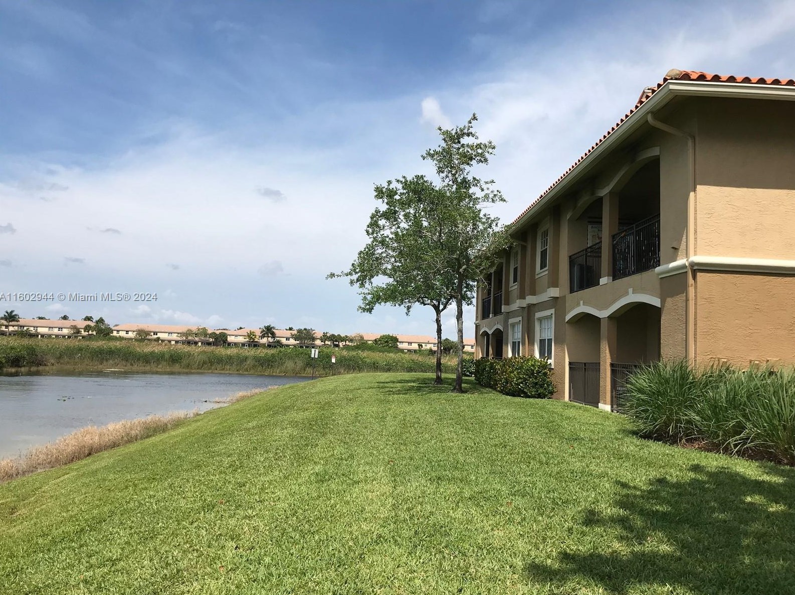 230 Sw 117th Terrace #11204, Hollywood, FL 33025