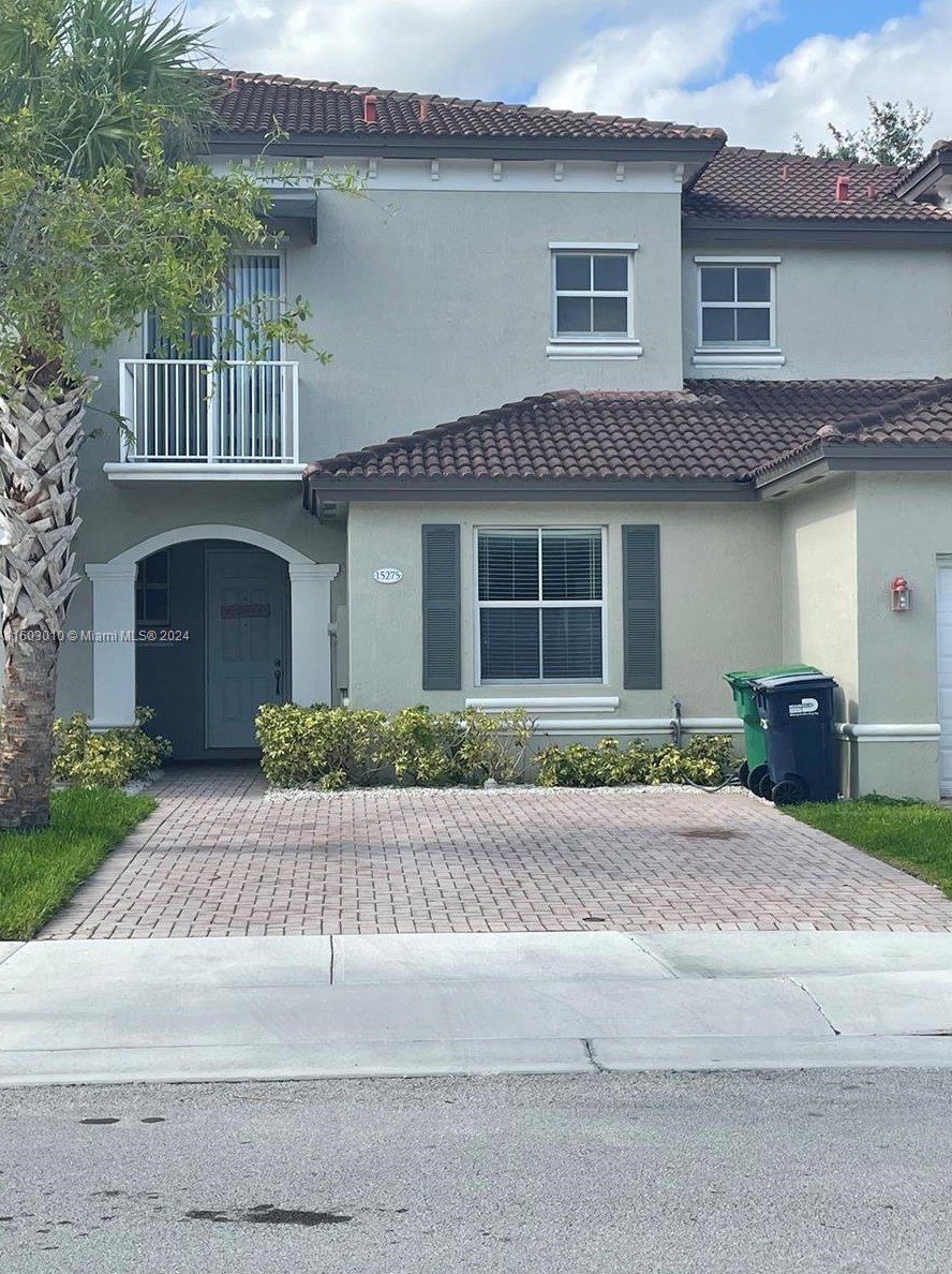 15275 91st St, Miami, FL 33196-1440