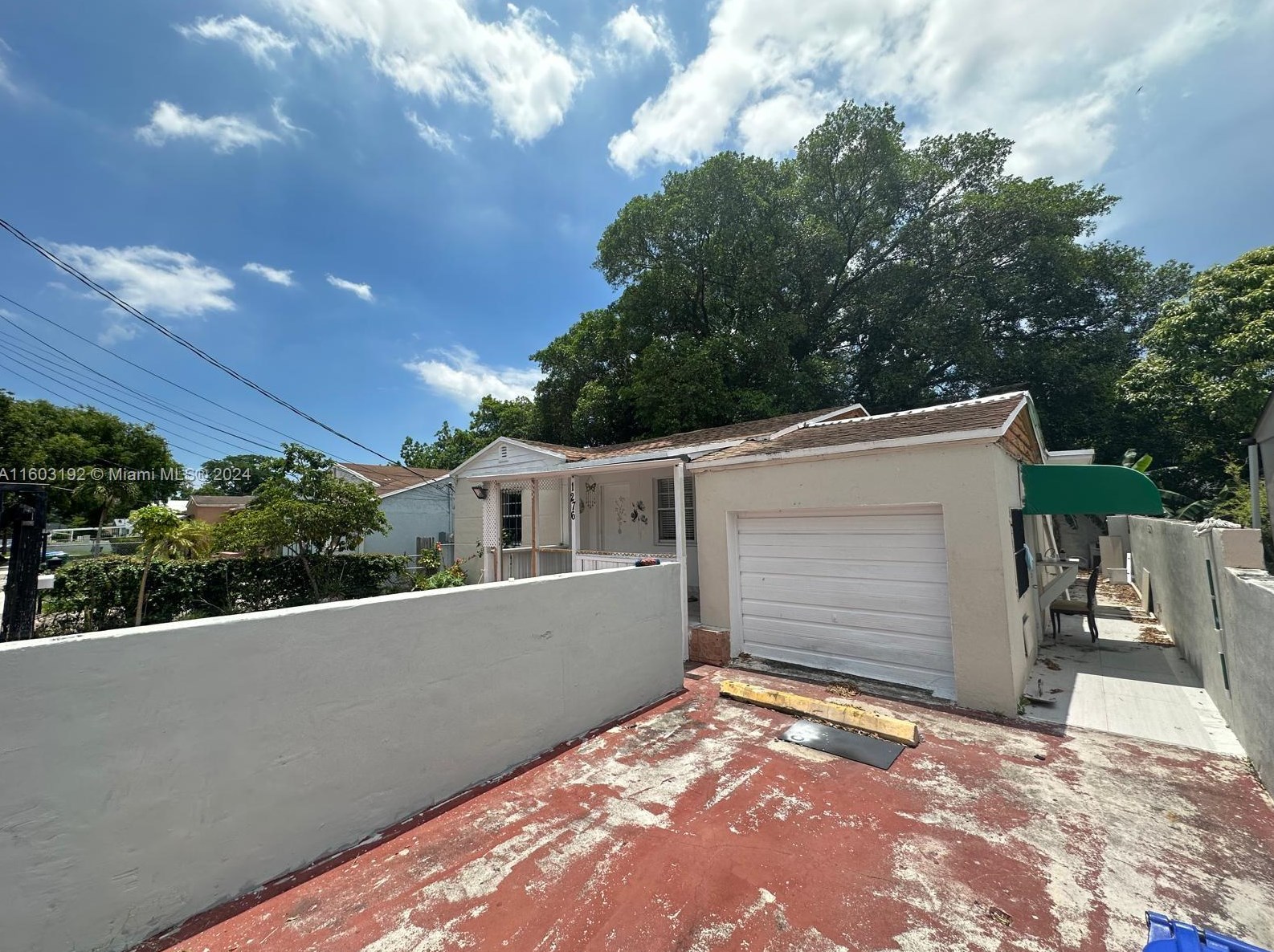 1276 42nd St, Miami, FL 33142-4878