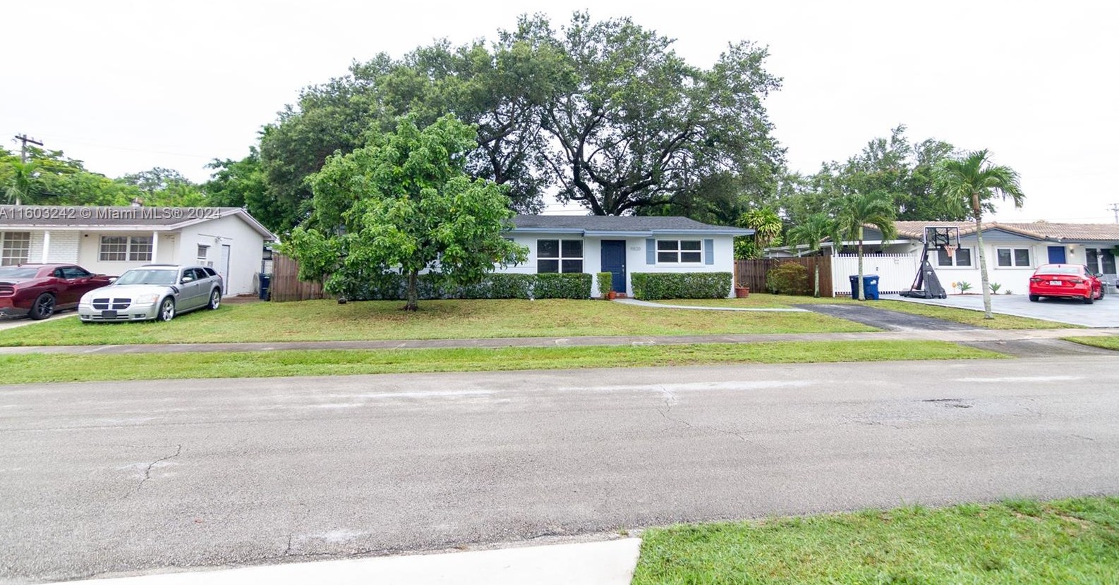 9820 83rd St, Miami FL  33173-4045 exterior