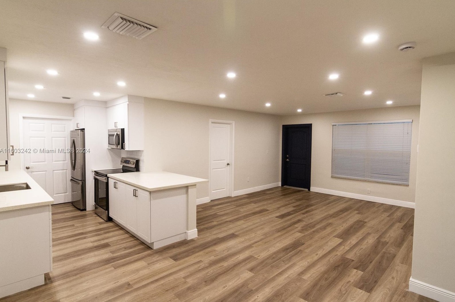 9820 83rd St, Miami FL  33173-4045 exterior