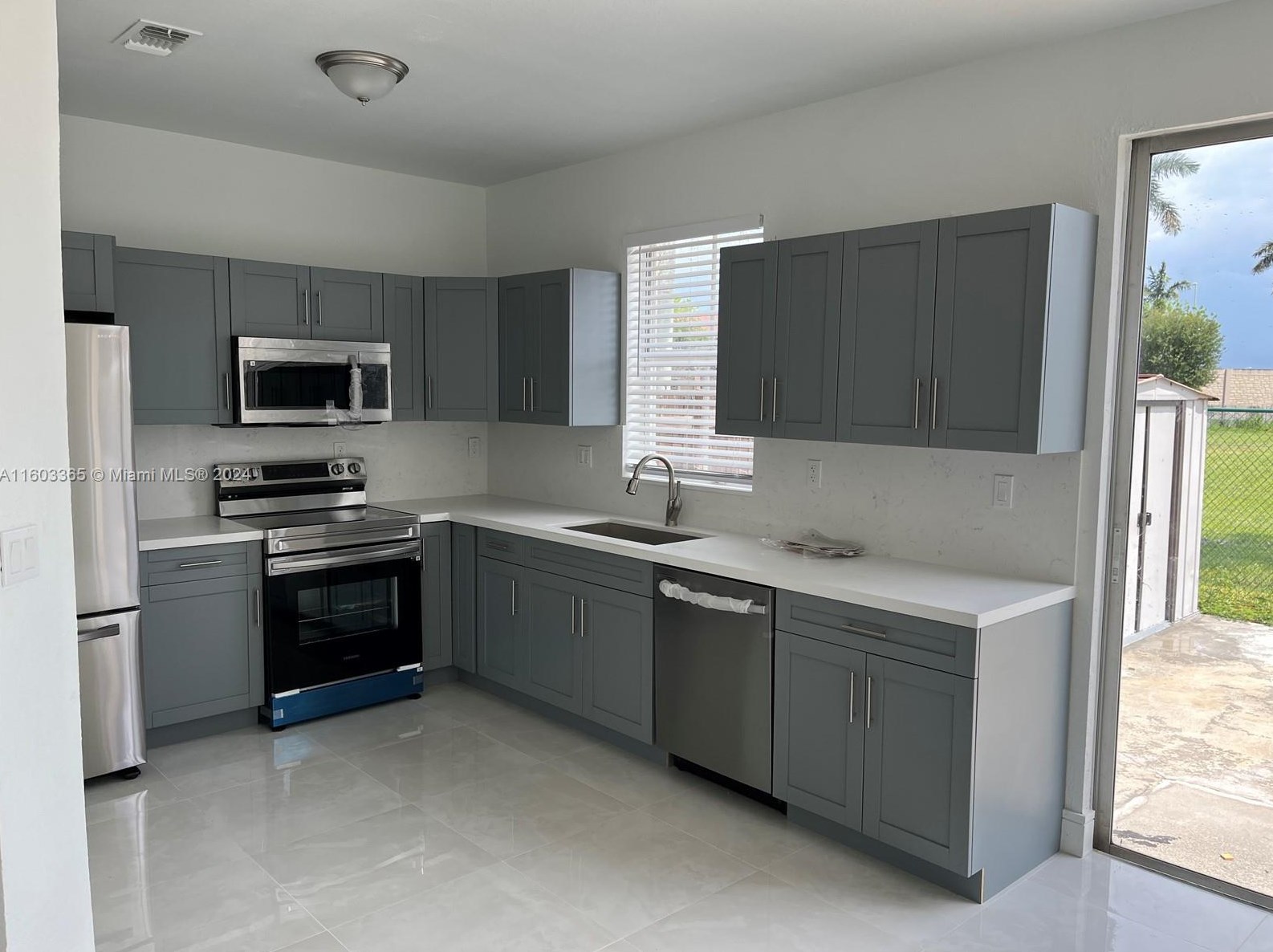 13812 Sw 275th Terrace #13812, Homestead, FL 33032