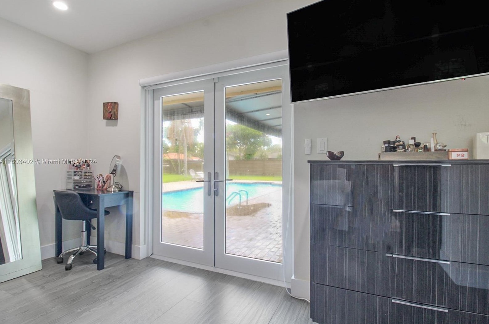 9864 124 Ter, Miami FL 33186-5497 exterior