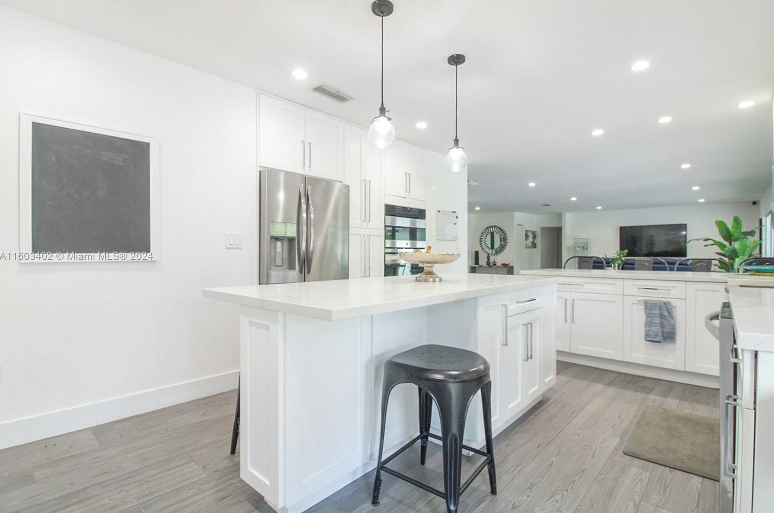 9864 124 Ter, Miami FL 33186-5497 exterior