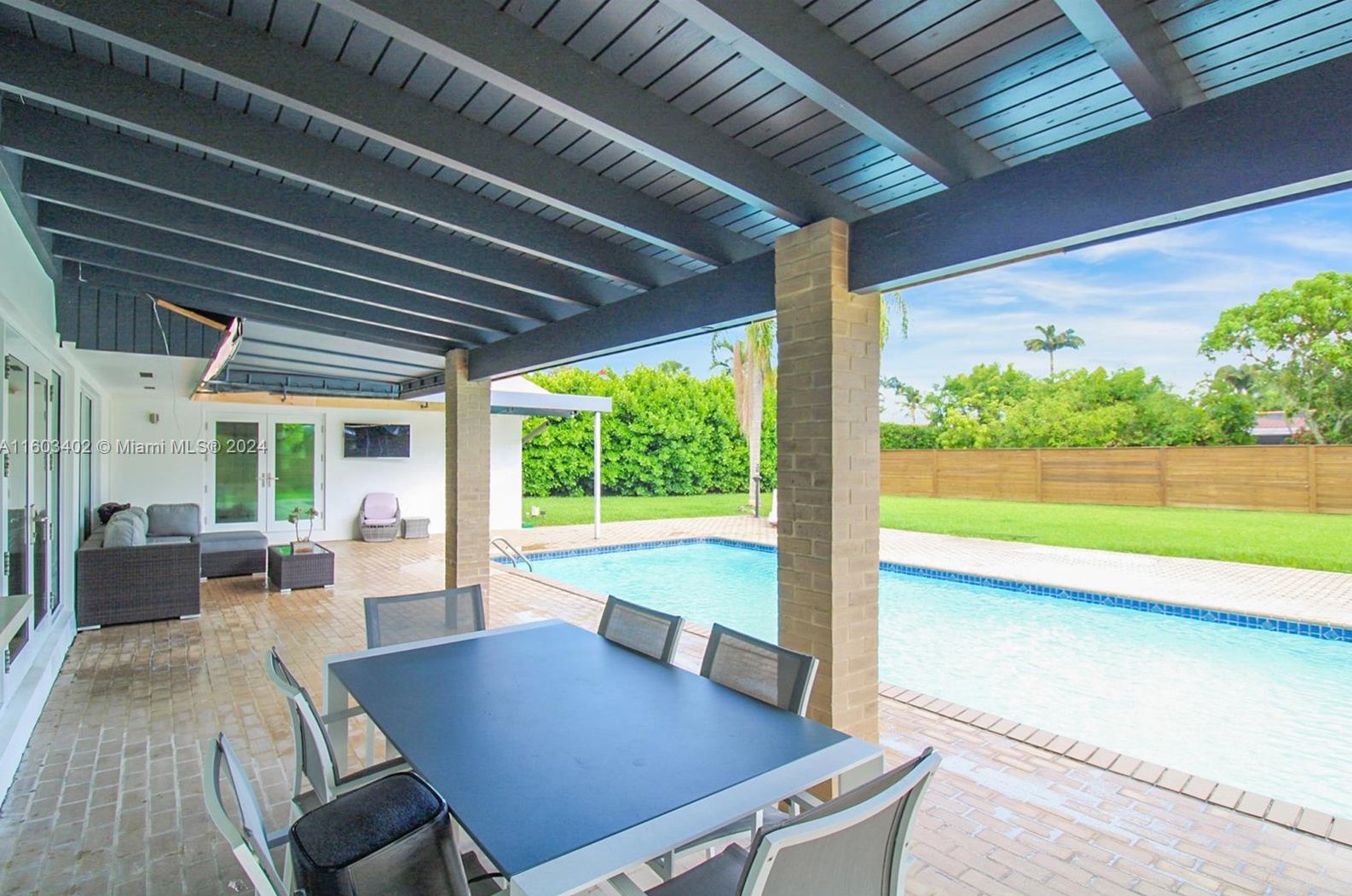 9864 124 Ter, Miami FL 33186-5497 exterior