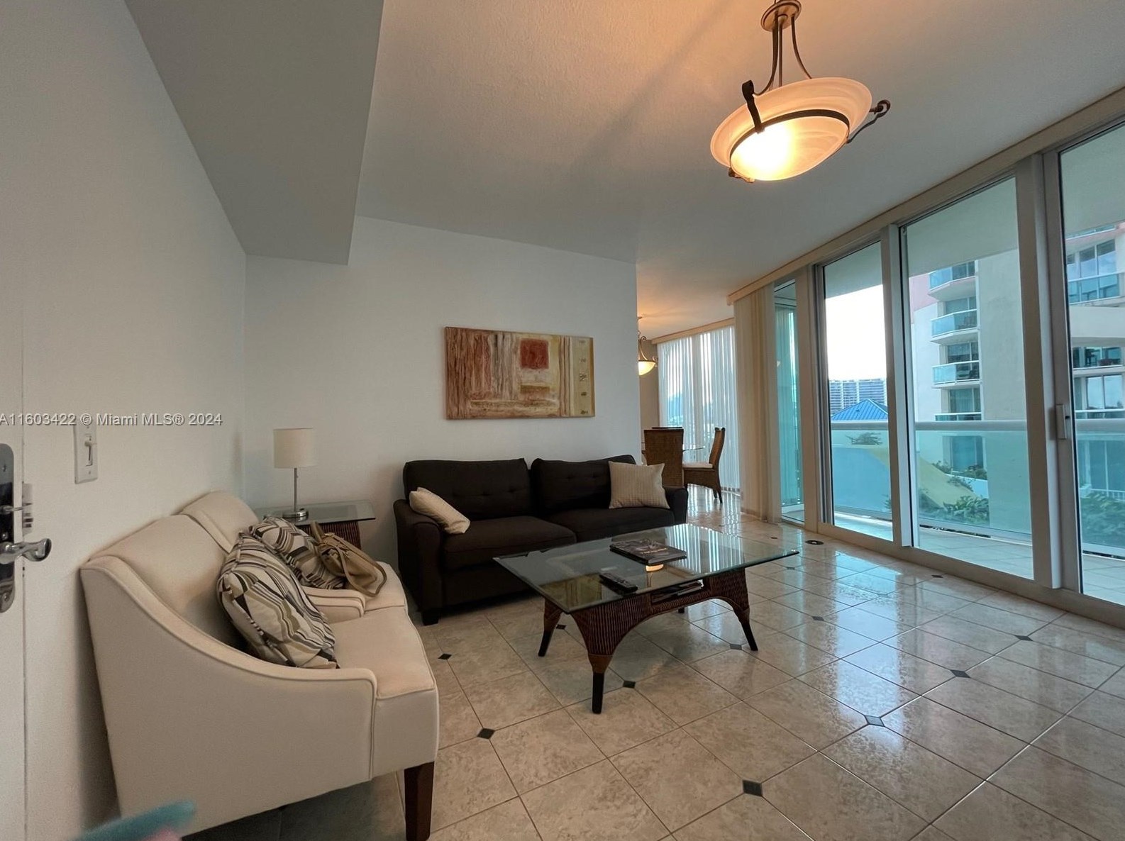 3370 Ne 190th St #505, Miami, FL 33180