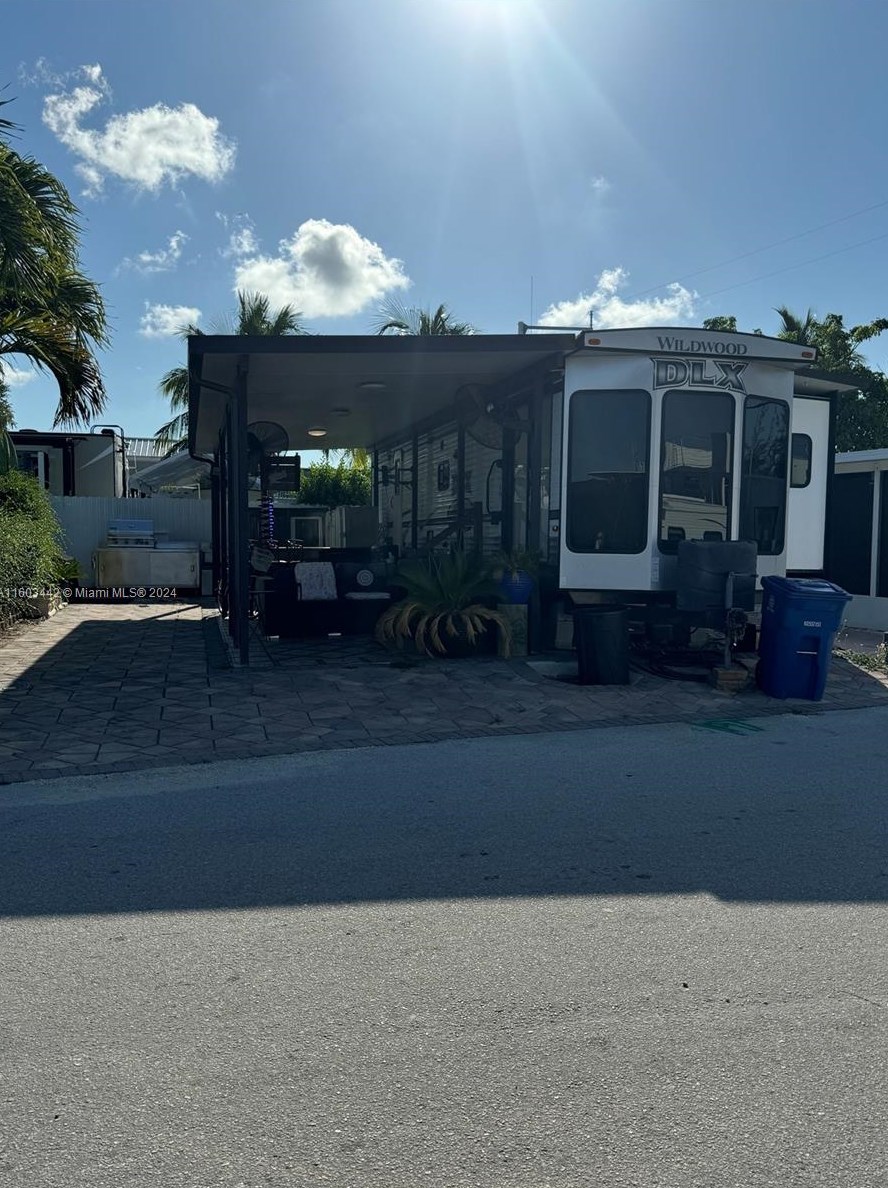 325 Calusa St Lot 2, Key Largo, FL 33037