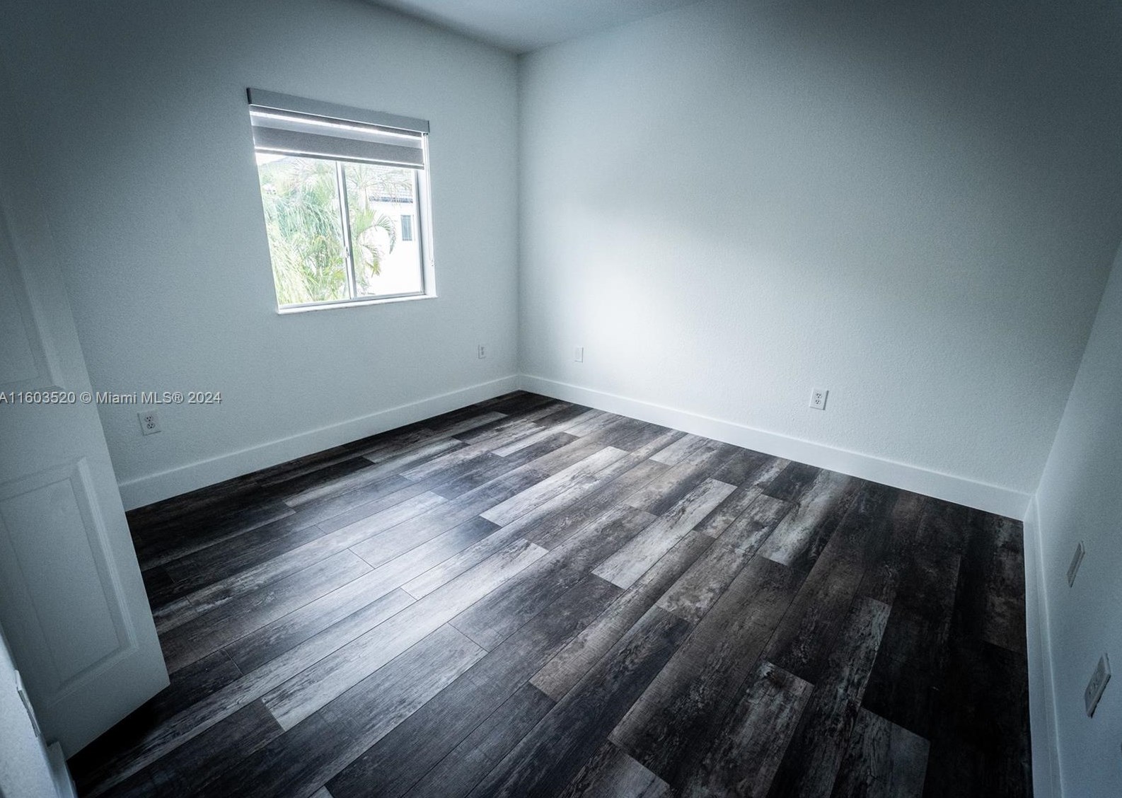 16096 149 Ter, Miami FL  33196-6421 exterior