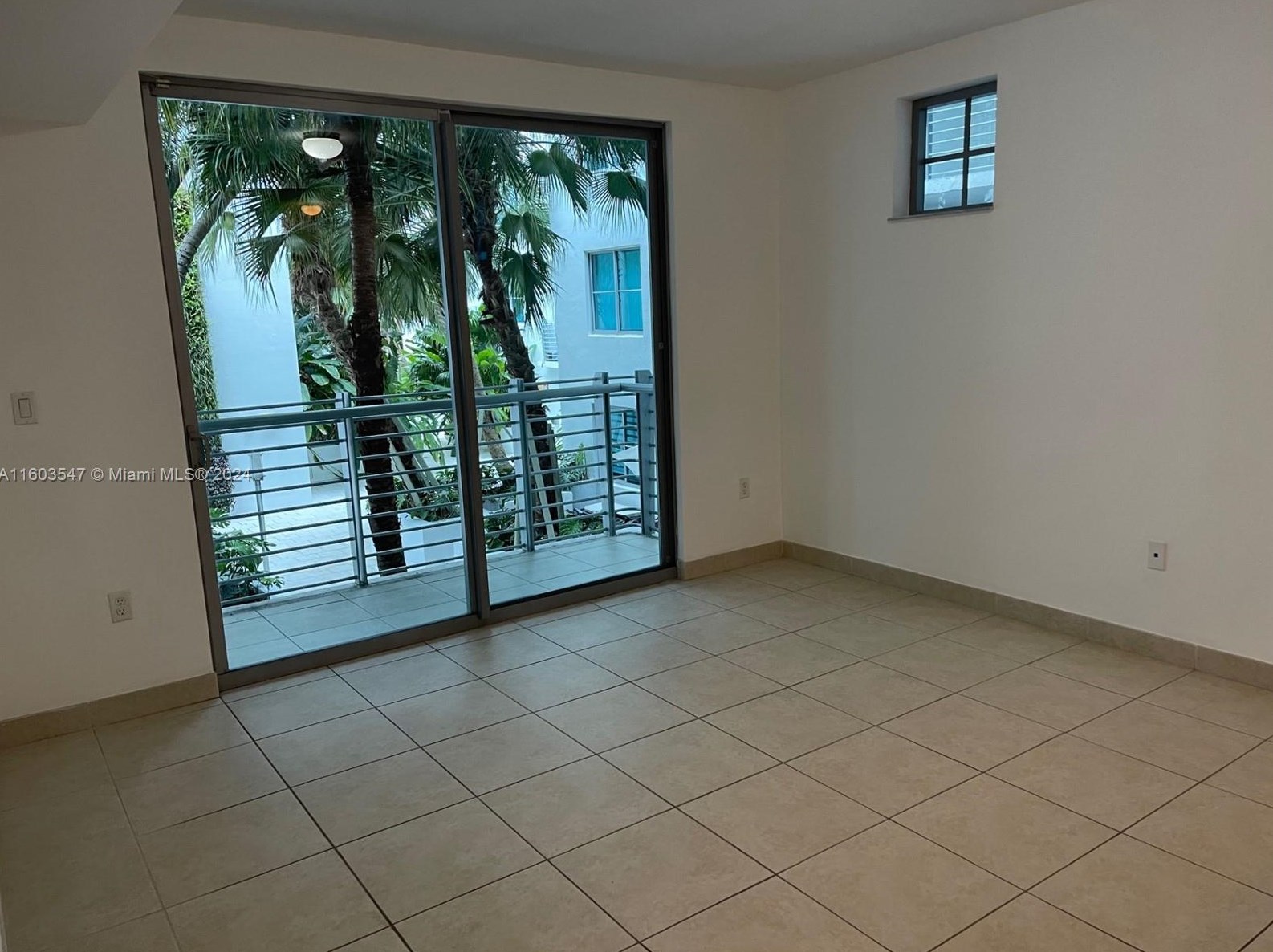 110 Washington Ave #1412, Miami Beach, FL 33139