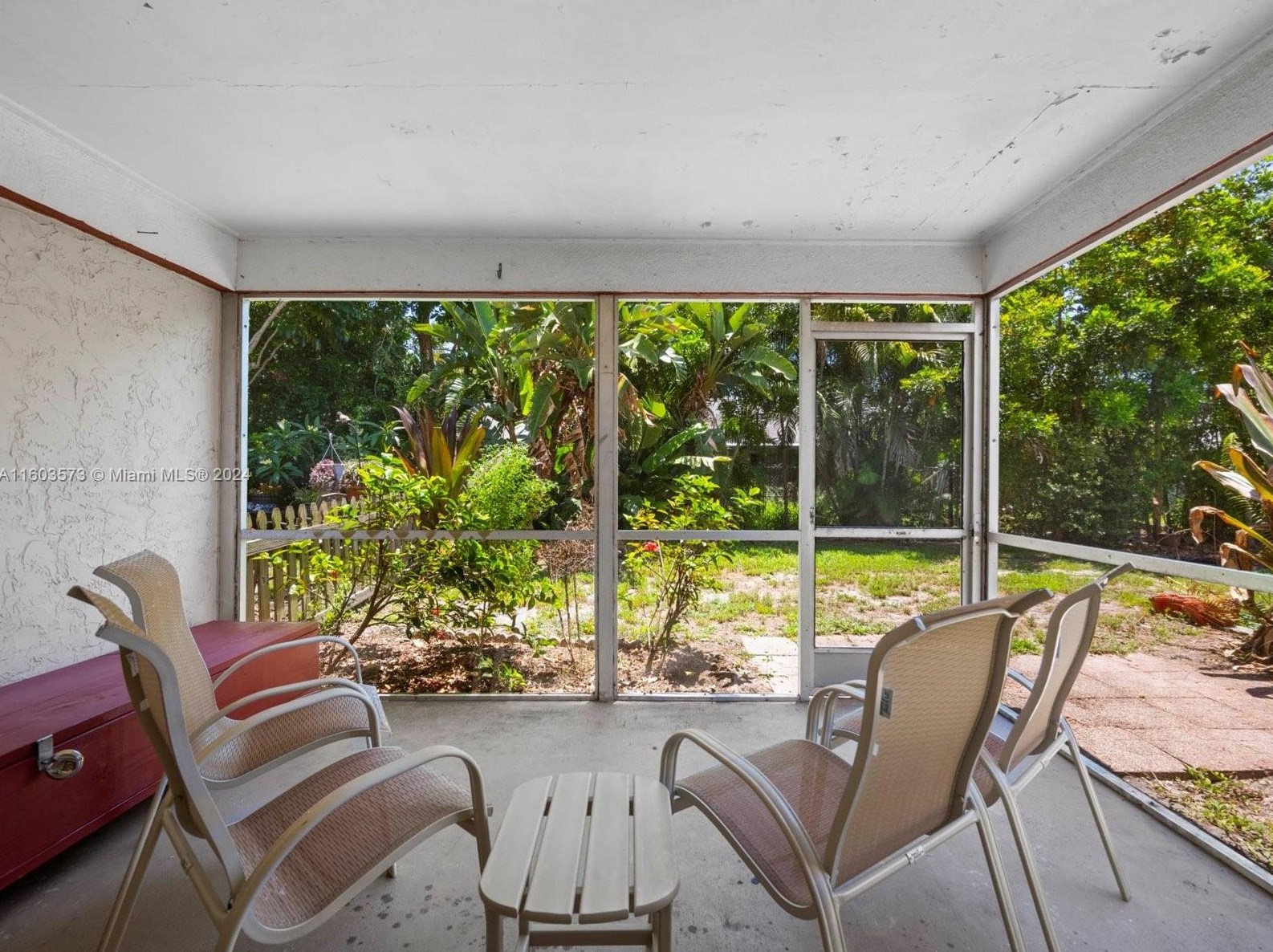 206 Palmetto Ct, Jupiter FL 33458-5520 exterior