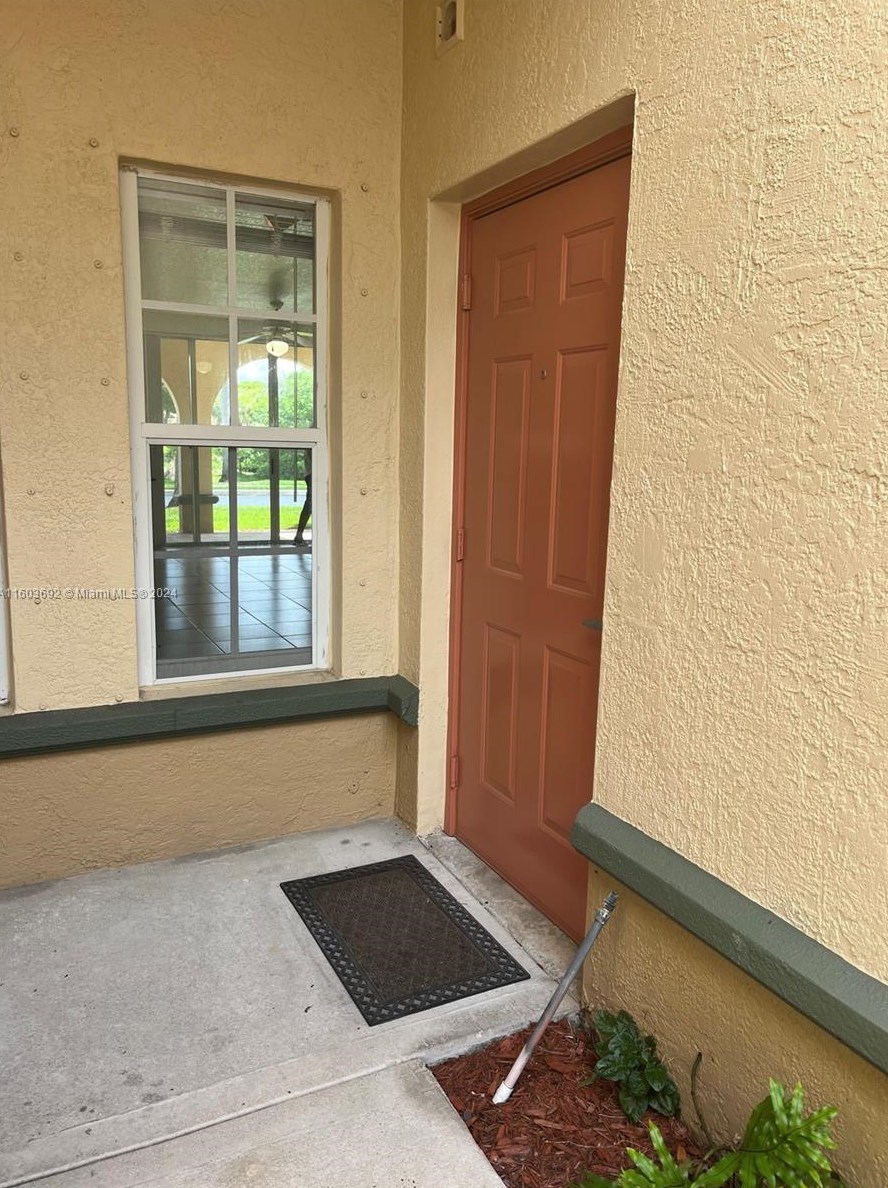 2525 Centergate Dr #103, Hollywood, FL 33025